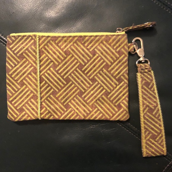 Wristlet - Picture 2 of 2